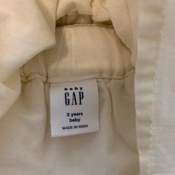 GAP Ivory Gold Foil Star Tulle Skirt Size 3T - Picture 5 of 5